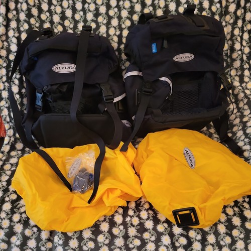 Pair altura pannier - altura, bags