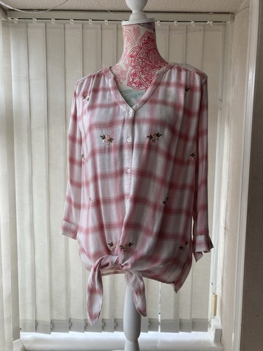 Pretty and soft embroidered - pretty,