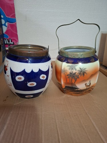 Old china potter biscuit - old,