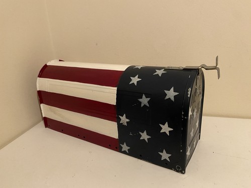 American mail hand - mail, painted
