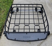 Thule Canyon XT rooftop cargo