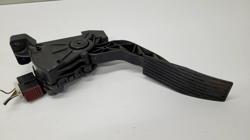 Opel vectra accelerator - c,