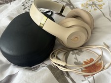 Beats Studio3 Wireless Headphones Over-Ear  - Porcelain Gold, Limited Edition 