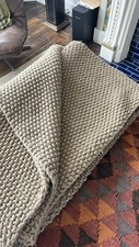 Nicole Farhi cable knit blanket in great condition. Very heavy And Soft 200x200