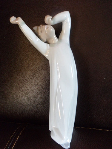 Rosal yawning boy - boy, 2002