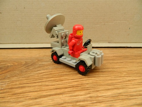Lego space 889 - lego,