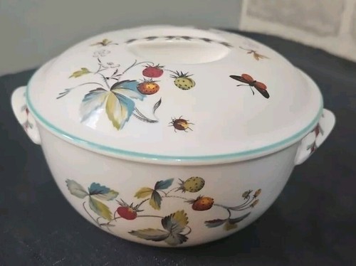 Royal worcester strawberry - royal,