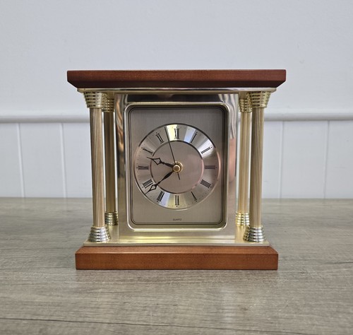 Vintage quartz mantle clock - vintage,
