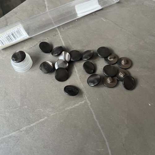 Shank buttons tube - buttons, in