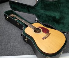 MARTIN Acoustic Guitar D-1