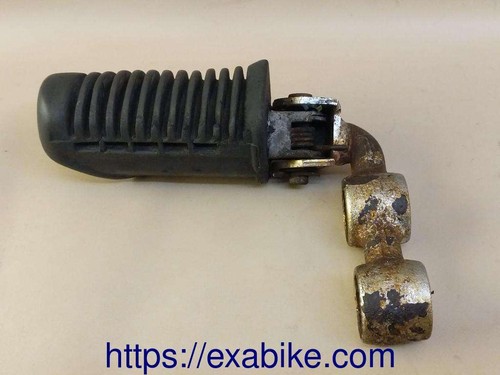 Front left footrest for suzuki - left,