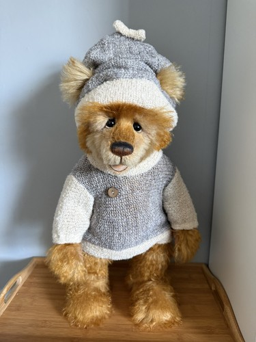 Charlie bears gus - charlie,