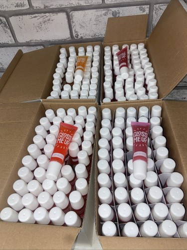Wholesale joblot 200 - 200, lip