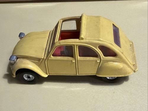 Corgi yellow citroen - corgi,