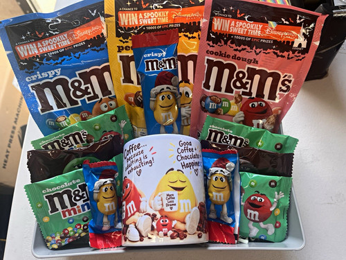 Chocolate hamper - m&m's,