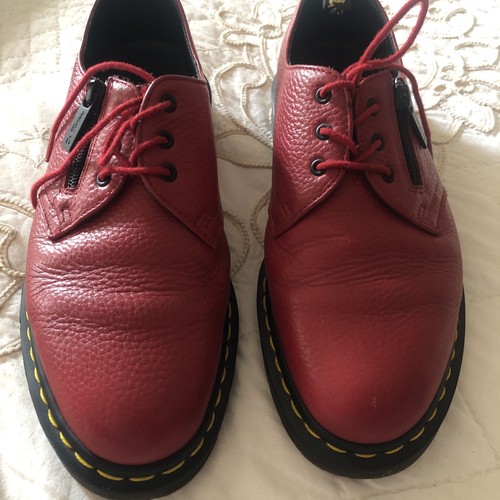 Martin red shoes - red, size