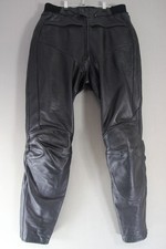 HEIN GERICKE BLACK LEATHER BIKER TROUSERS + ARMOUR: SIZE 18 WAIST 32-34"/LEG 33"
