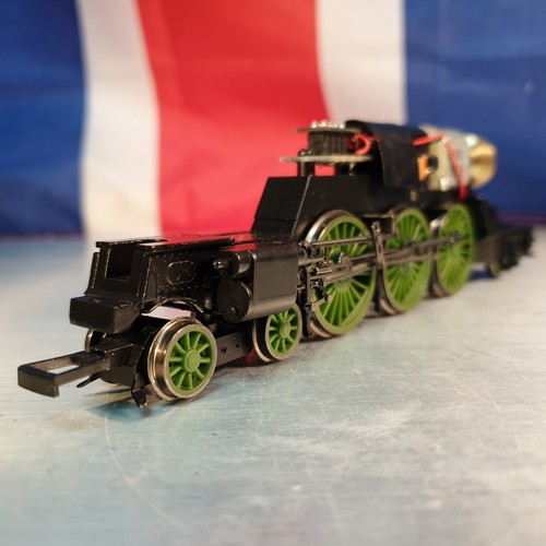 Hornby tornado locomotive - hornby,