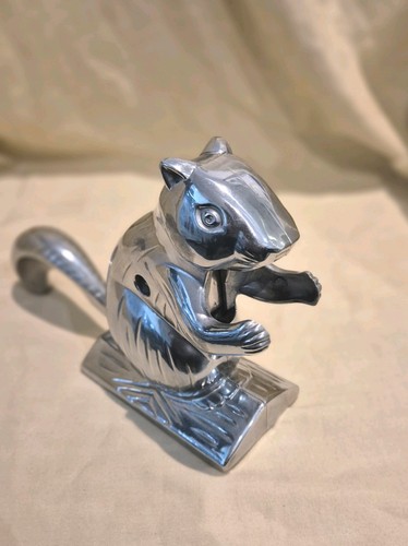 Vintage squirrel nutcracker - squirrel,