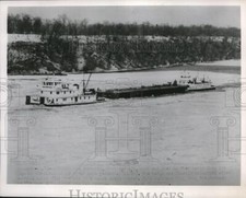 1951 Press Photo Barges push