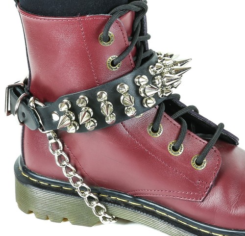 Spiked out genuine leather - spiked,
