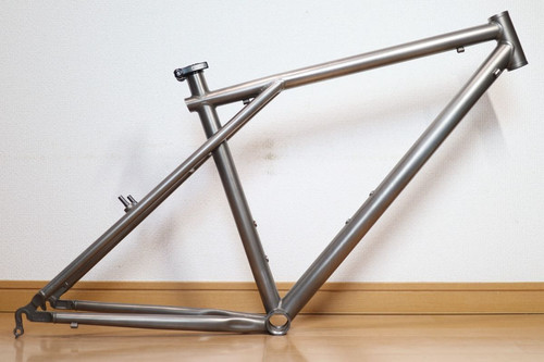 Lightning titanium road - titanium,
