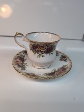 Elizabethan English Garden -