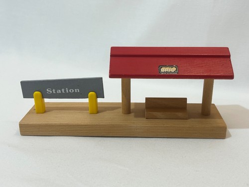 Vintage brio station platform - vintage,