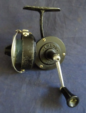 A VINTAGE PEZON & MICHEL LUXOR TROUT SIZE SPINNING REEL