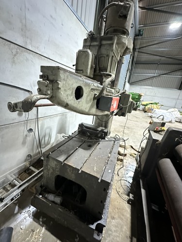 Radial arm drill - radial,