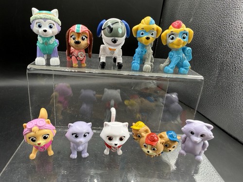 Paw patrol pup toy - pup,