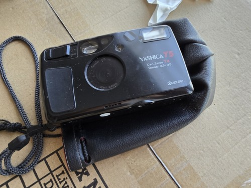 Yashica compact 35mm film - compact,