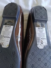 Marks and Spencer Footglove
