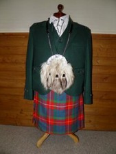 Scotish 6 Piece Suit Inc Kilt, Jacket, Waistcoat Shirt, Ghillie Brogues & Socks