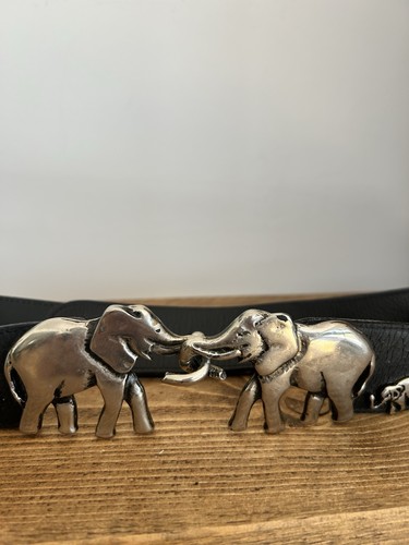Vintage interlocking elephant - interlocking,