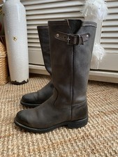 Frye Women's Boots flat