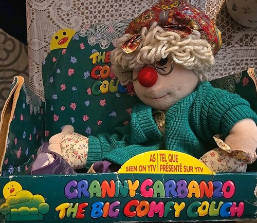 Big comfy couch granny - big,