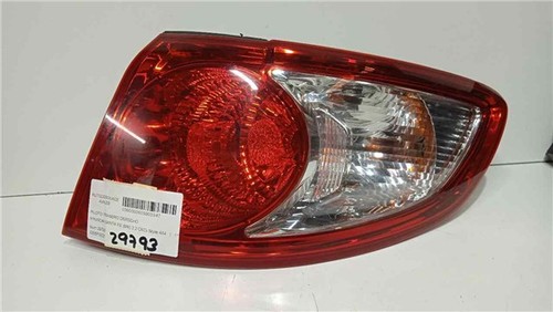 924022b000 rear right light - right,