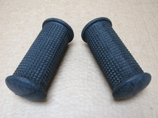 BMW R75/5 footrest rubbers pair new (8252)