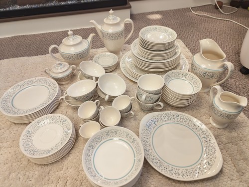 Large royal doulton - royal,