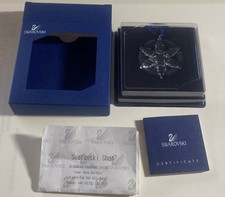 Swarovski crystal little snowflake Ornament Xmas decoration 2006 843555 boxed.