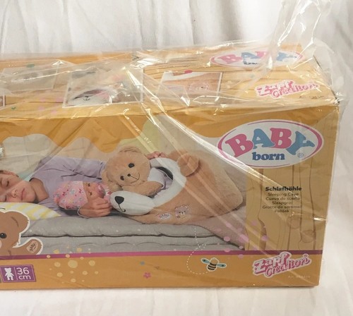 Baby born bear sleeping cave - bear,