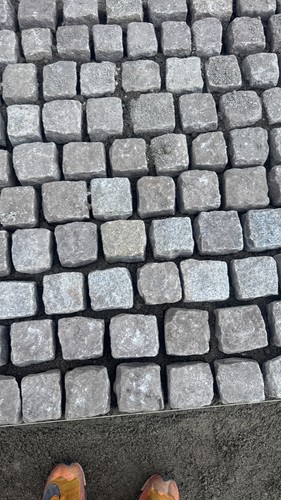 Reclaimed granite cobble - granite, setts