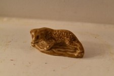 Like Wade whimsies - brown leopard (cheetah?) excellent condition