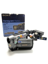 SONY CCD-TRV94E Hi8 Tape Digital Video Camera HANDYCAM Complete BOXED SET