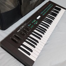 Yamaha DX21 FM Synthesizer