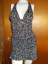 M&S Swimsuit 'Secret Slimming'