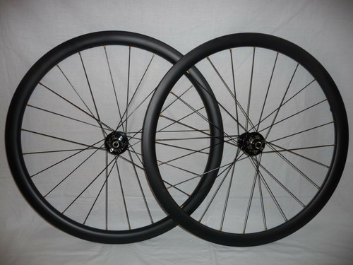 38mm deep 24mm internal - deep,