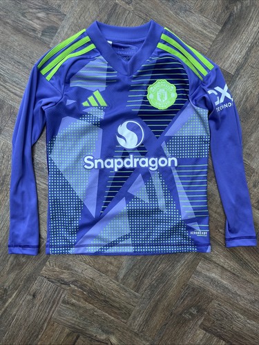 Man united adidas goalkeeper - man,