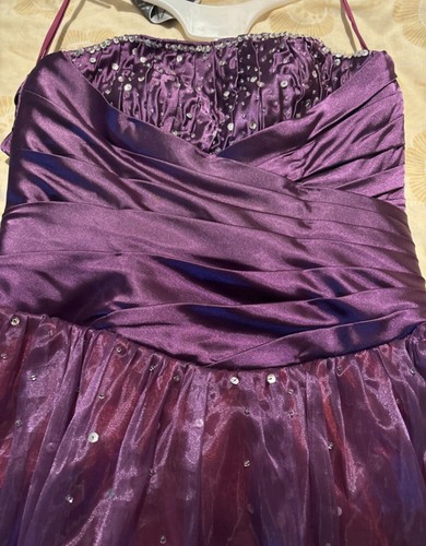 Purple coloured bodice ball - coloured,